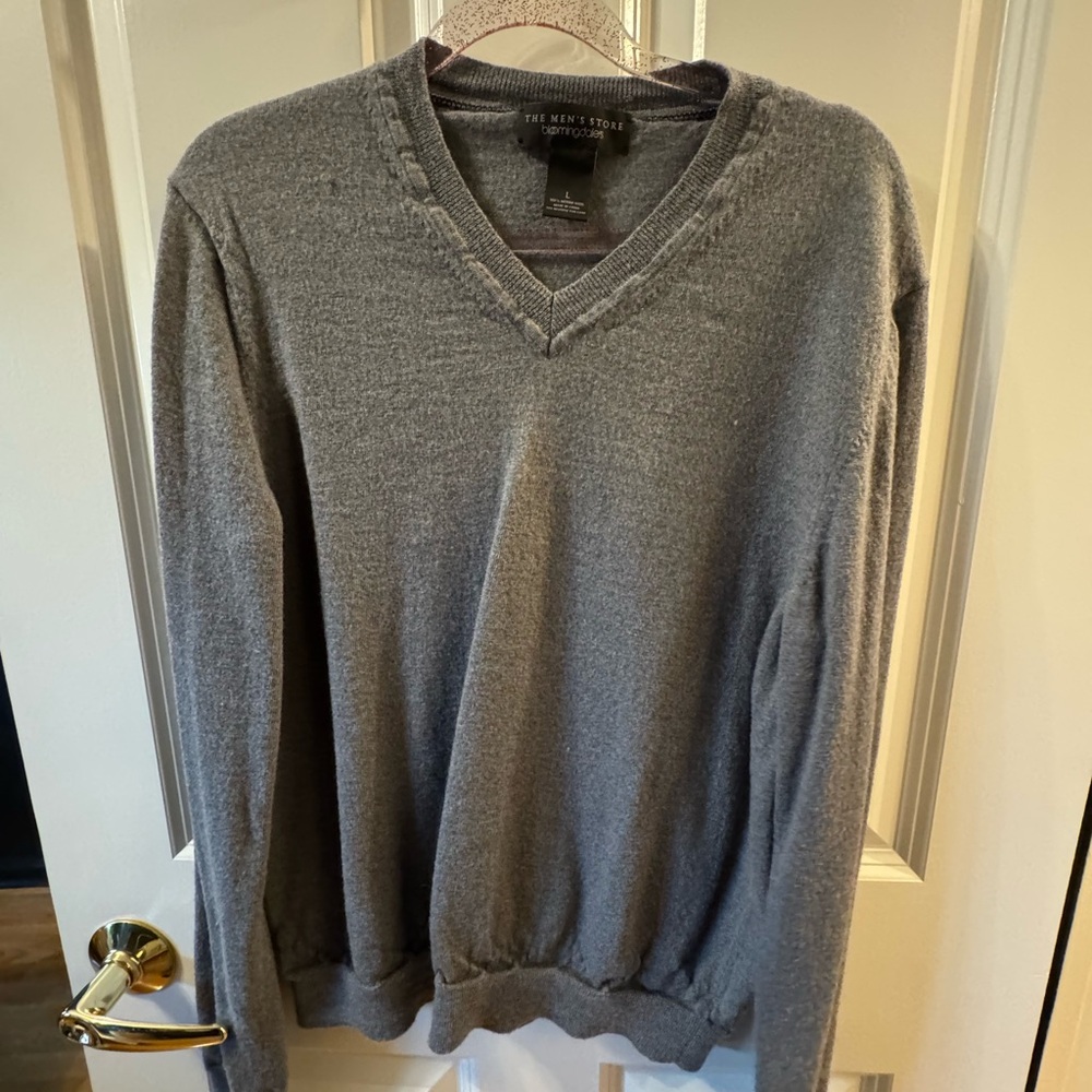 Large Bloomingdales Men's Sweater